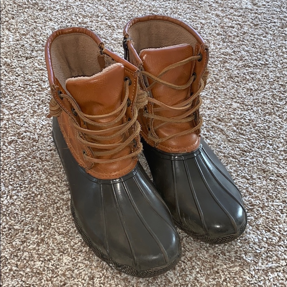 Steve Madden Duck Boots